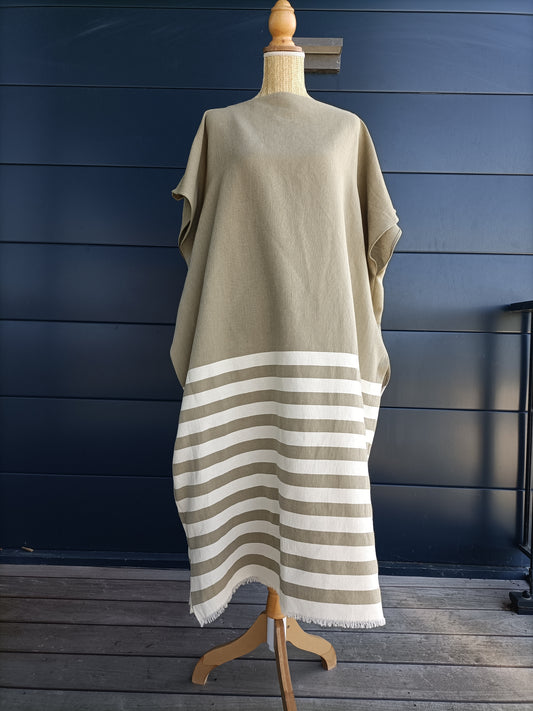 Poncho Long